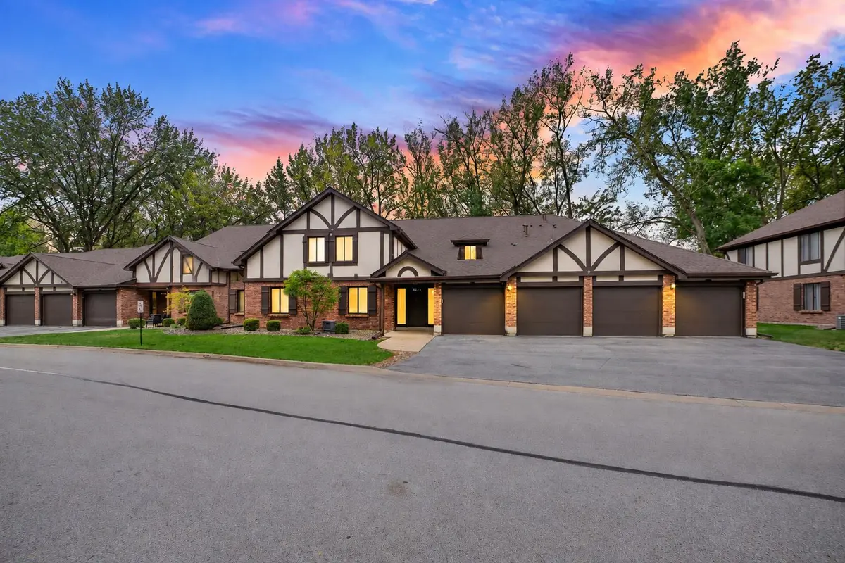 8225 Willow Drive