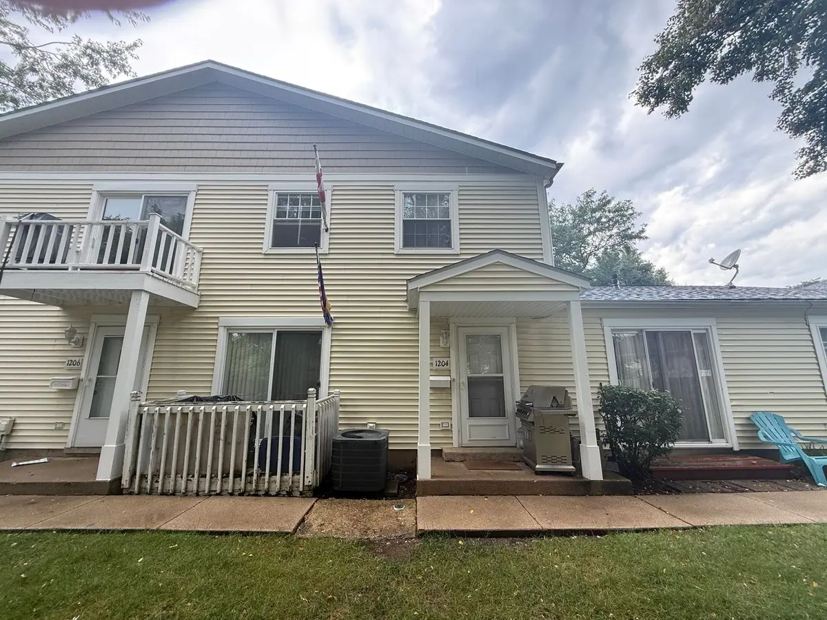 1204 Roth Court