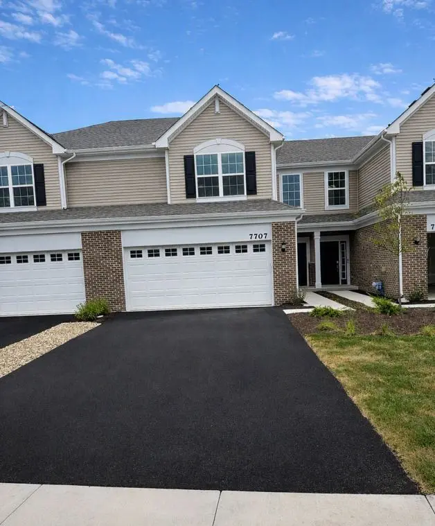 7707 Nightshade Lane