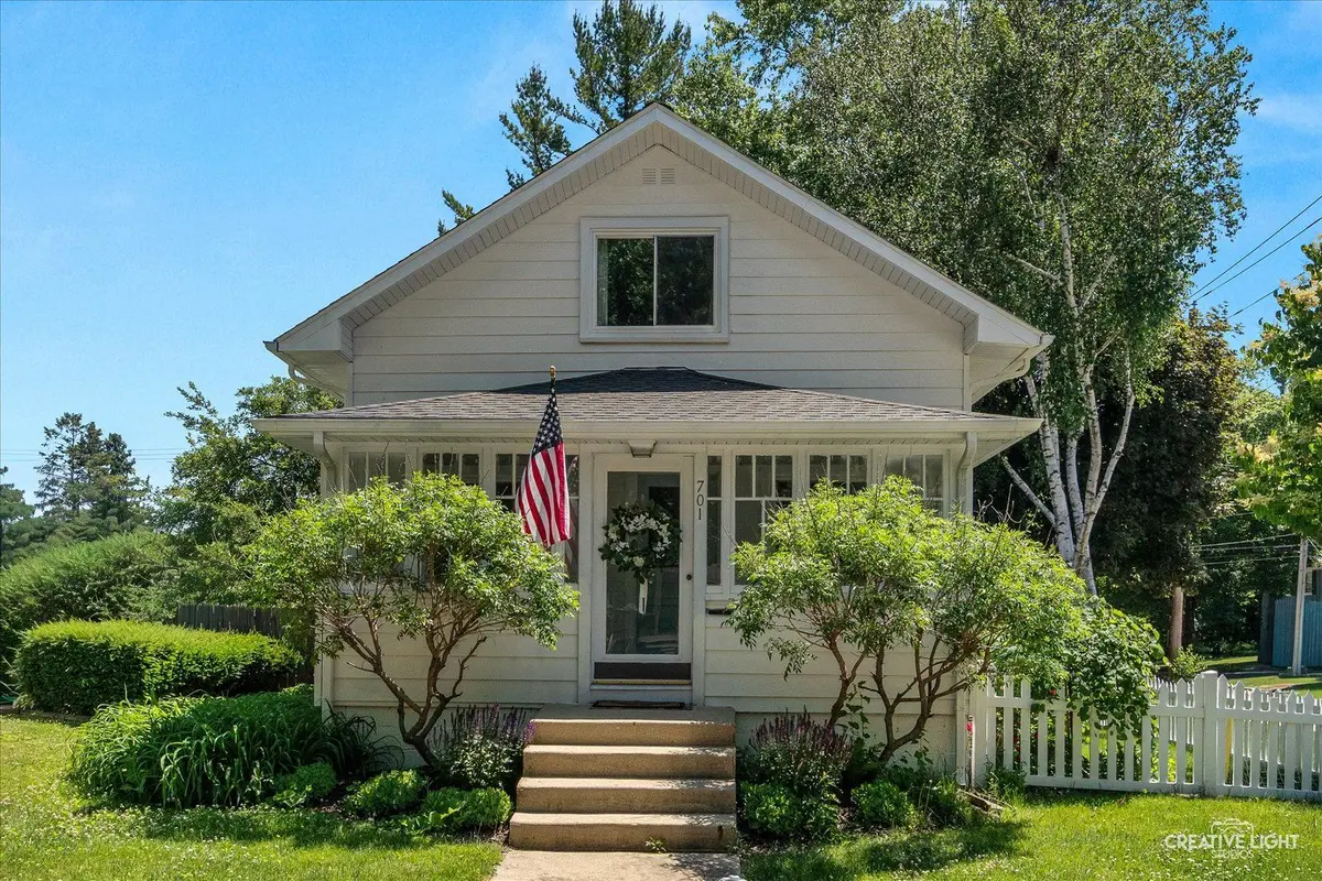 701 Edison Street