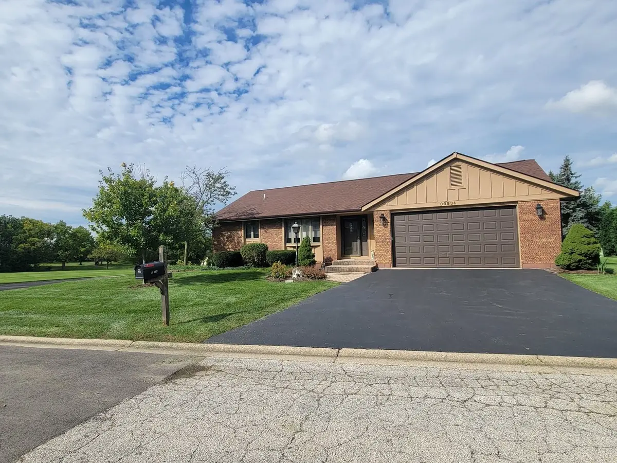 39934 N Fairway Drive