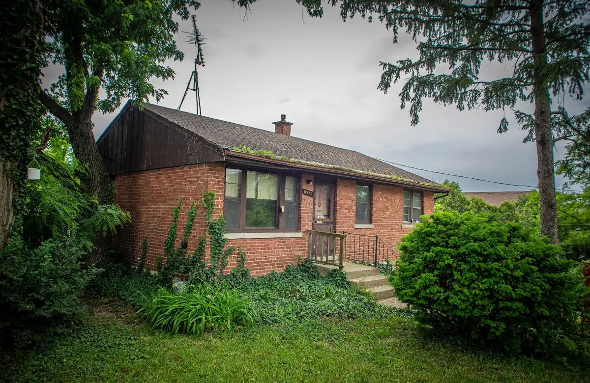 8919 W 95th Street