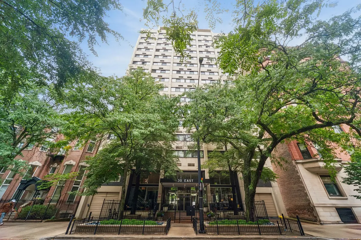 30 E Division Street