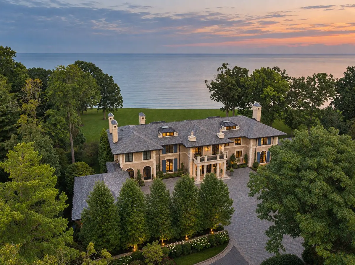 595 Circle Lane
