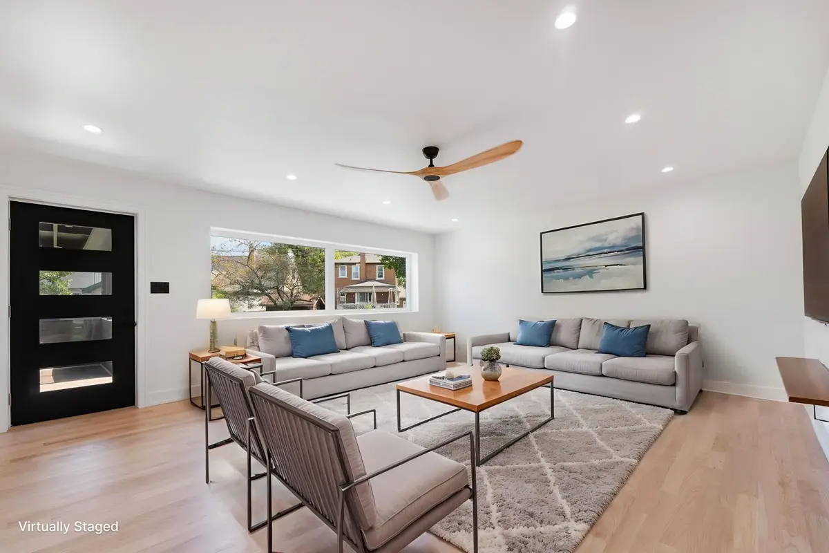 3448 W Clark Drive