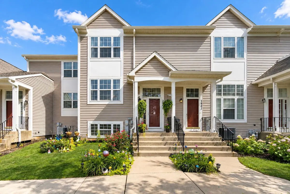2905 Shelly Lane