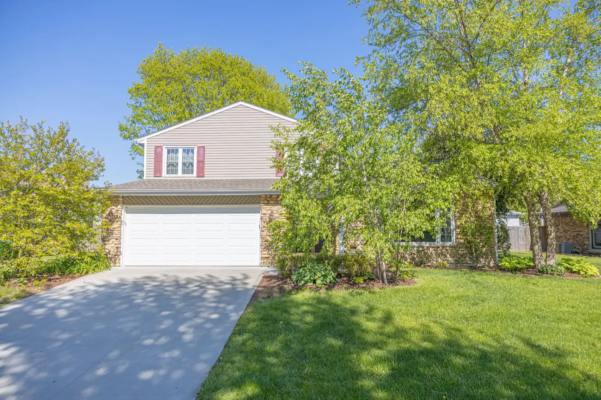 518 DAVID Drive