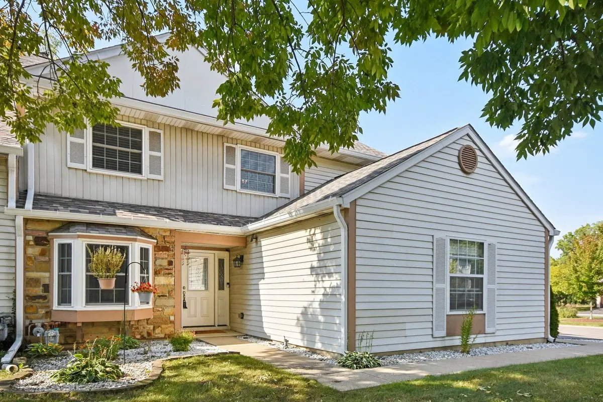 345 Ascot Lane