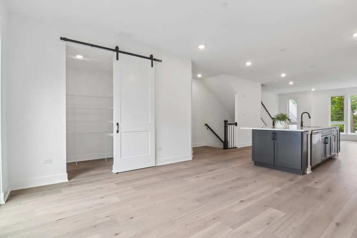 2122 Iron Ridge Lane
