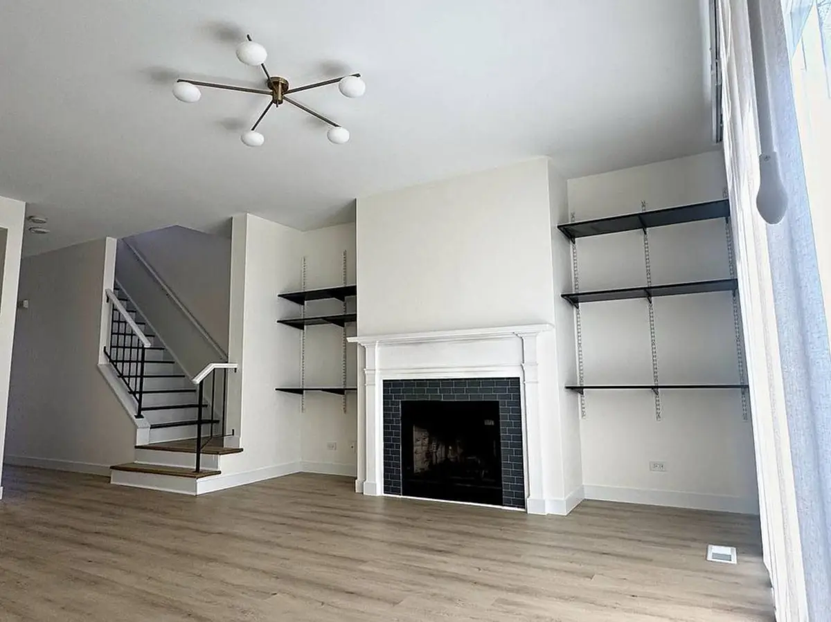 295 Hunterdon Court