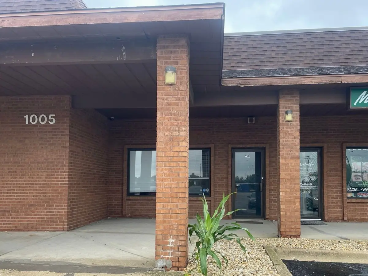 1005 W Laraway Road