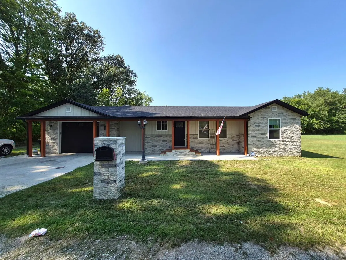 509 W Maple Street