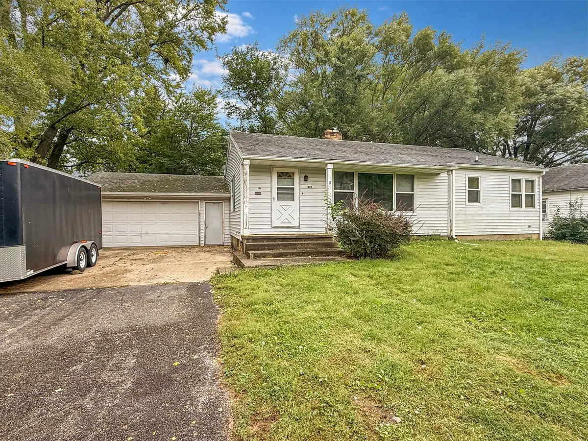 333 W Champaign Avenue