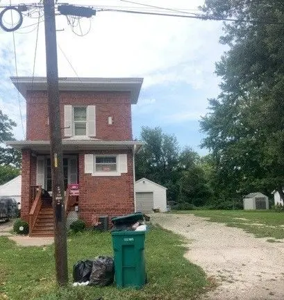 228 Day Street