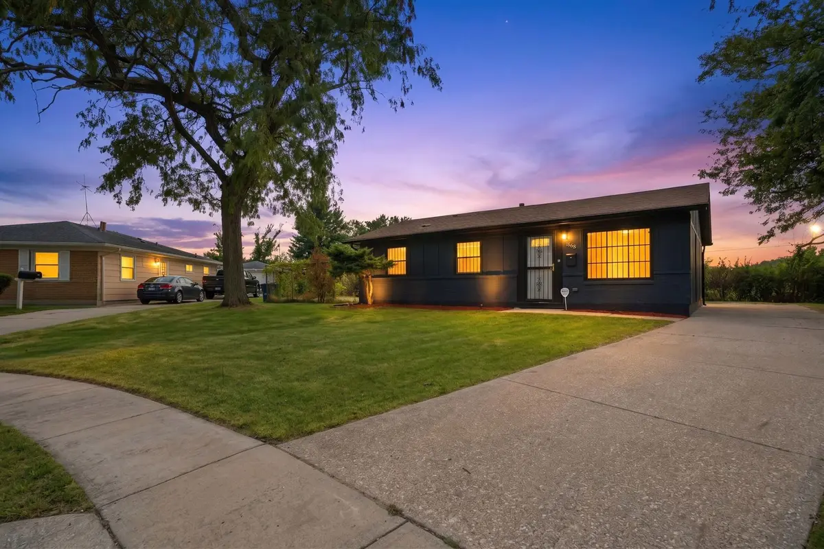 1888 Andover Court