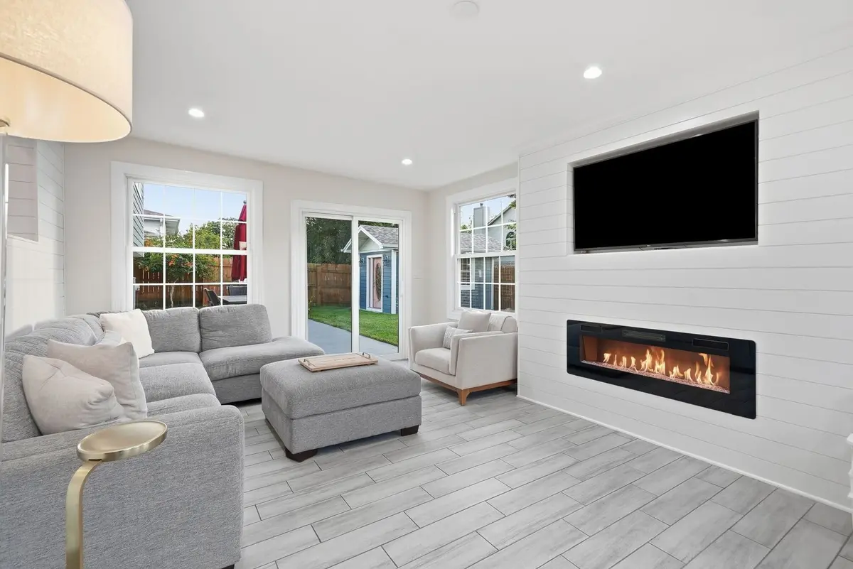 10548 S Tod Drive