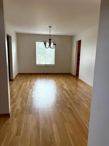 1301 BURNS Court