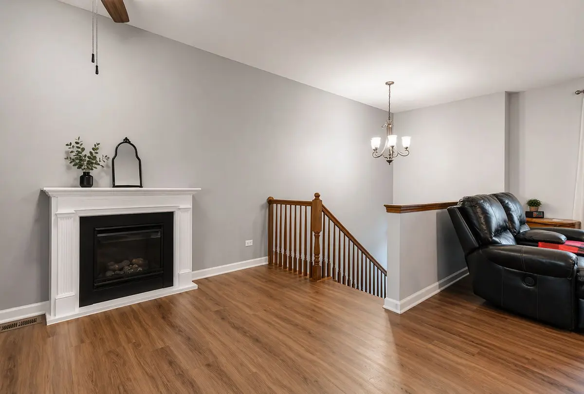 285 Regency Court Unit B Court