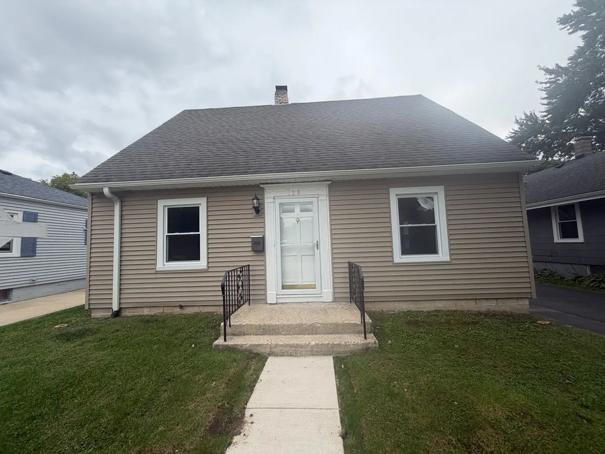 129 S Dubois Avenue