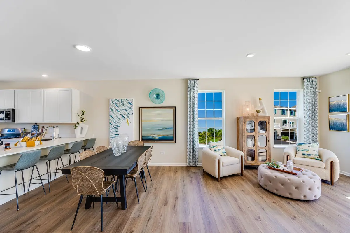 15014 S McCarthy Lane