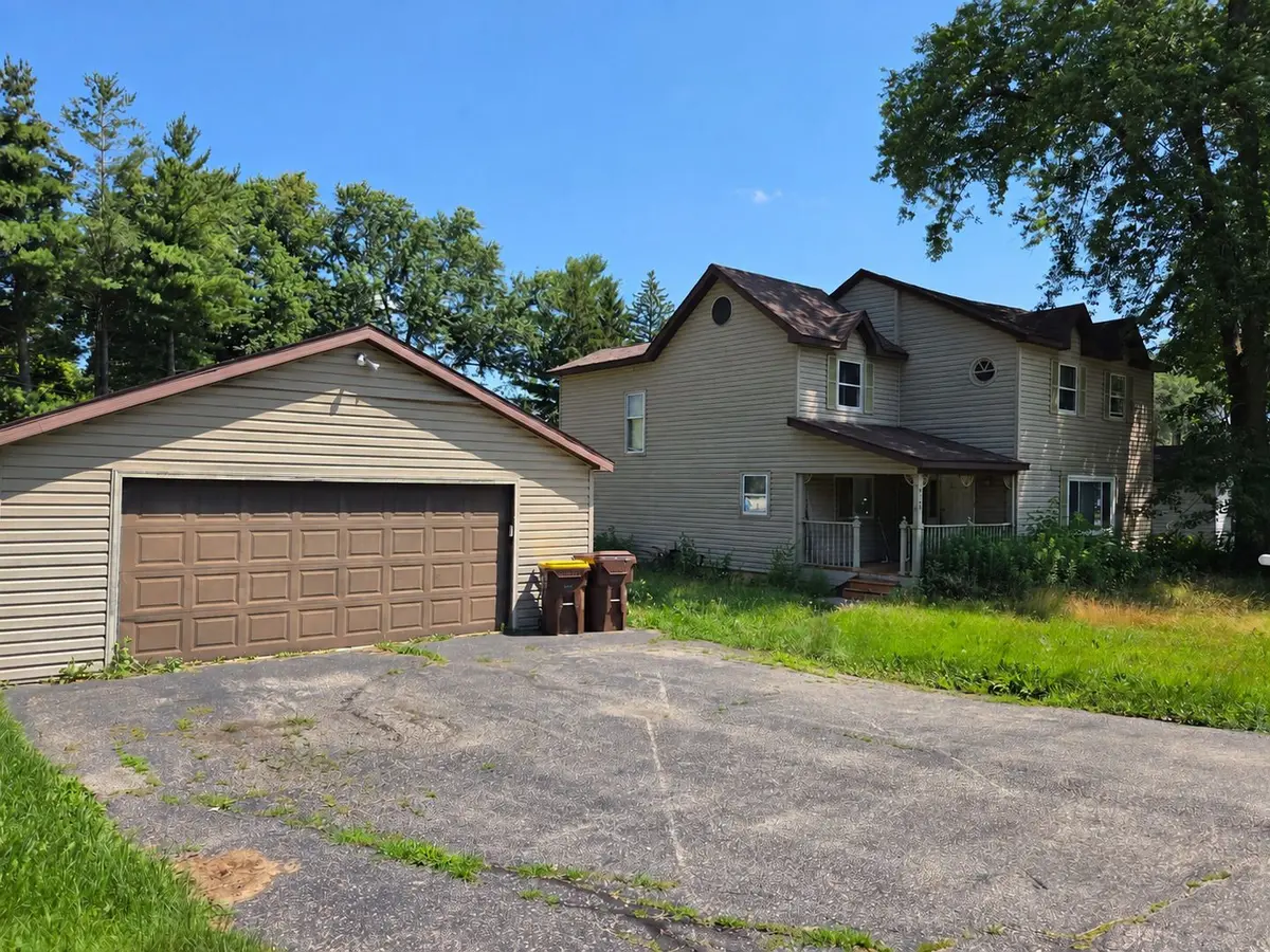 8404 Dorr Road