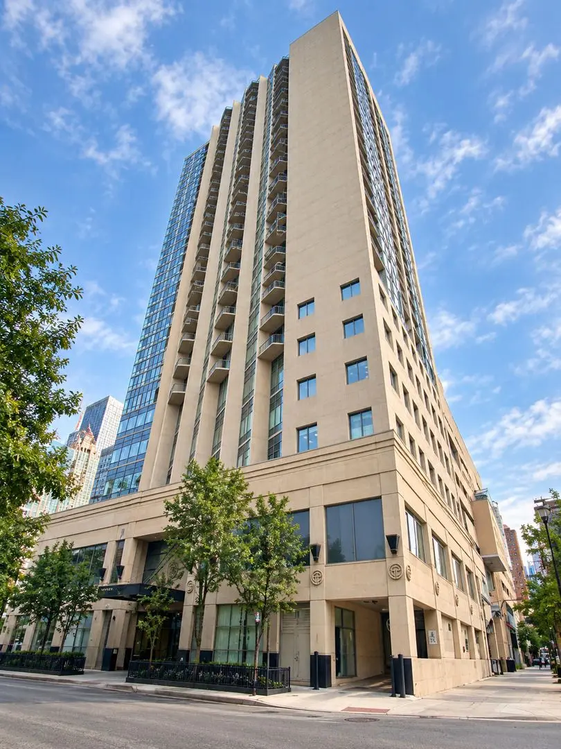 111 W Maple Street