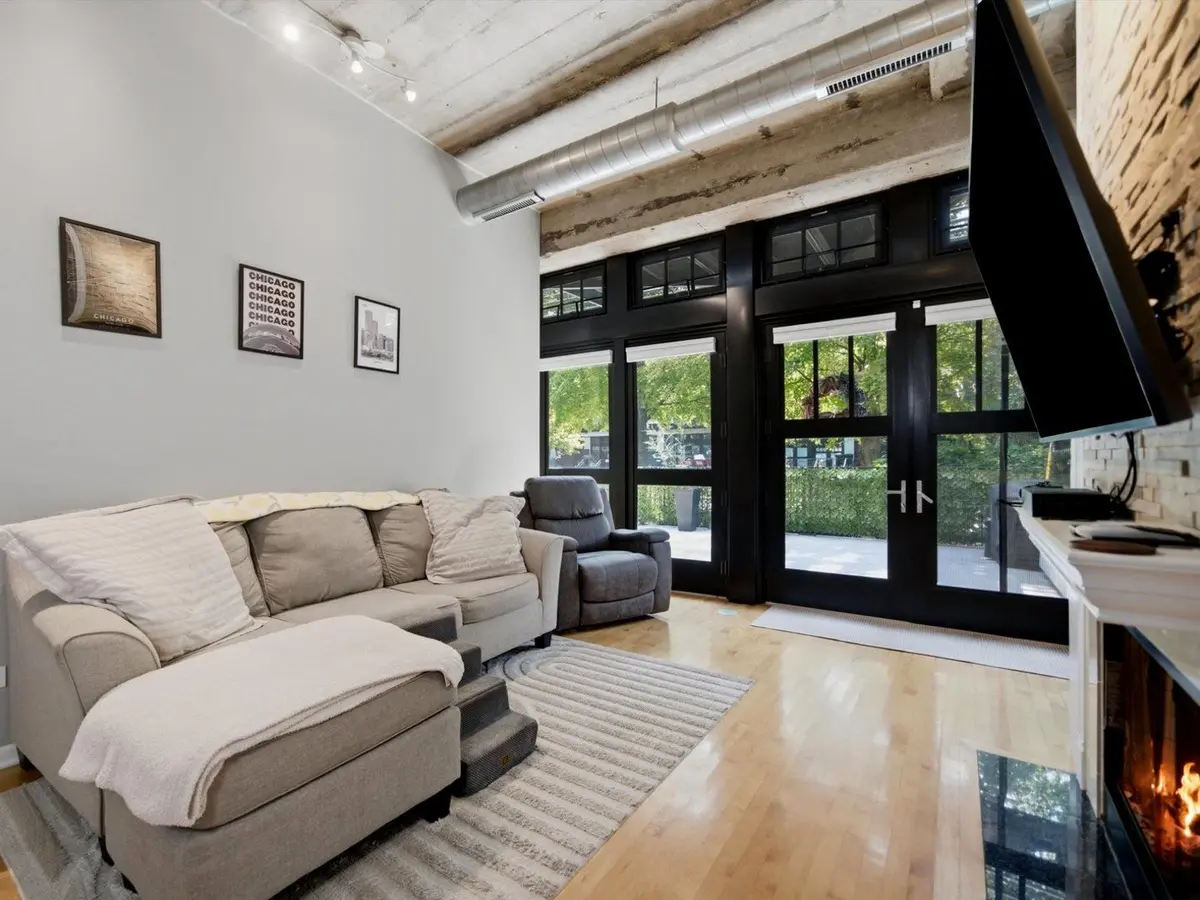 1000 W 15th Street