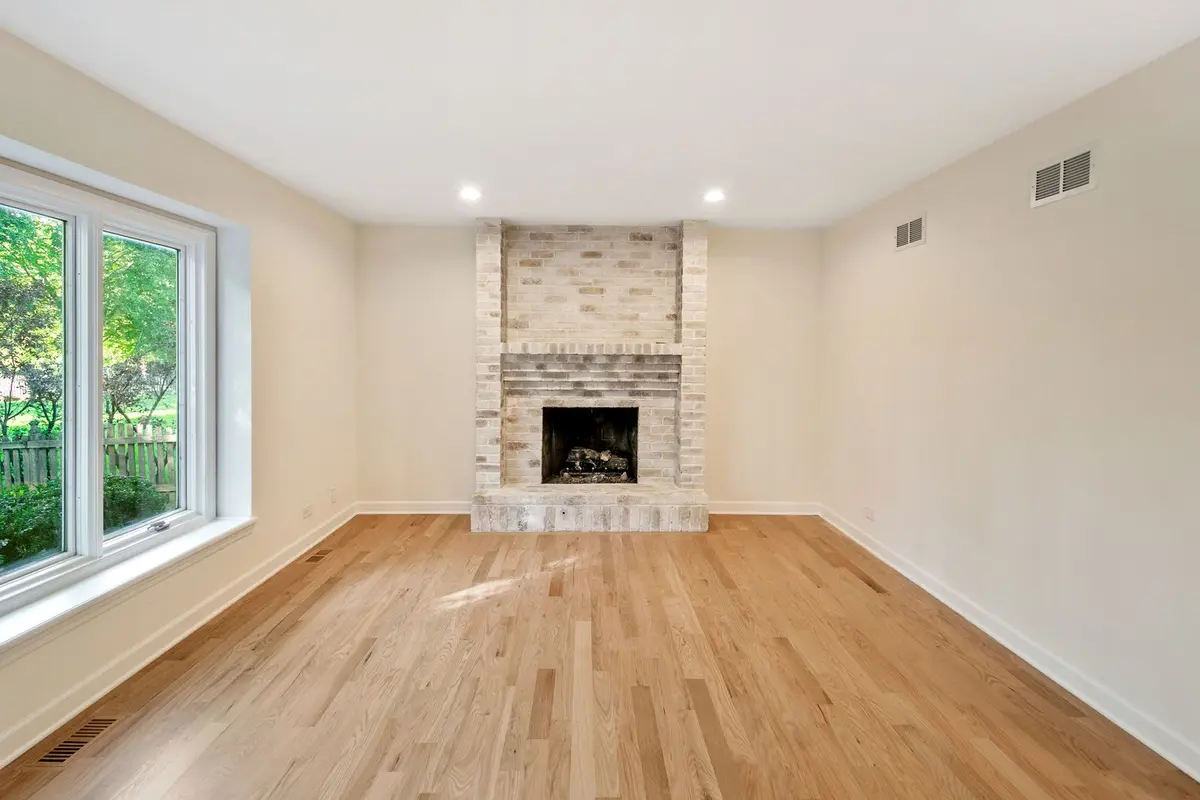 710 Alexandria Drive