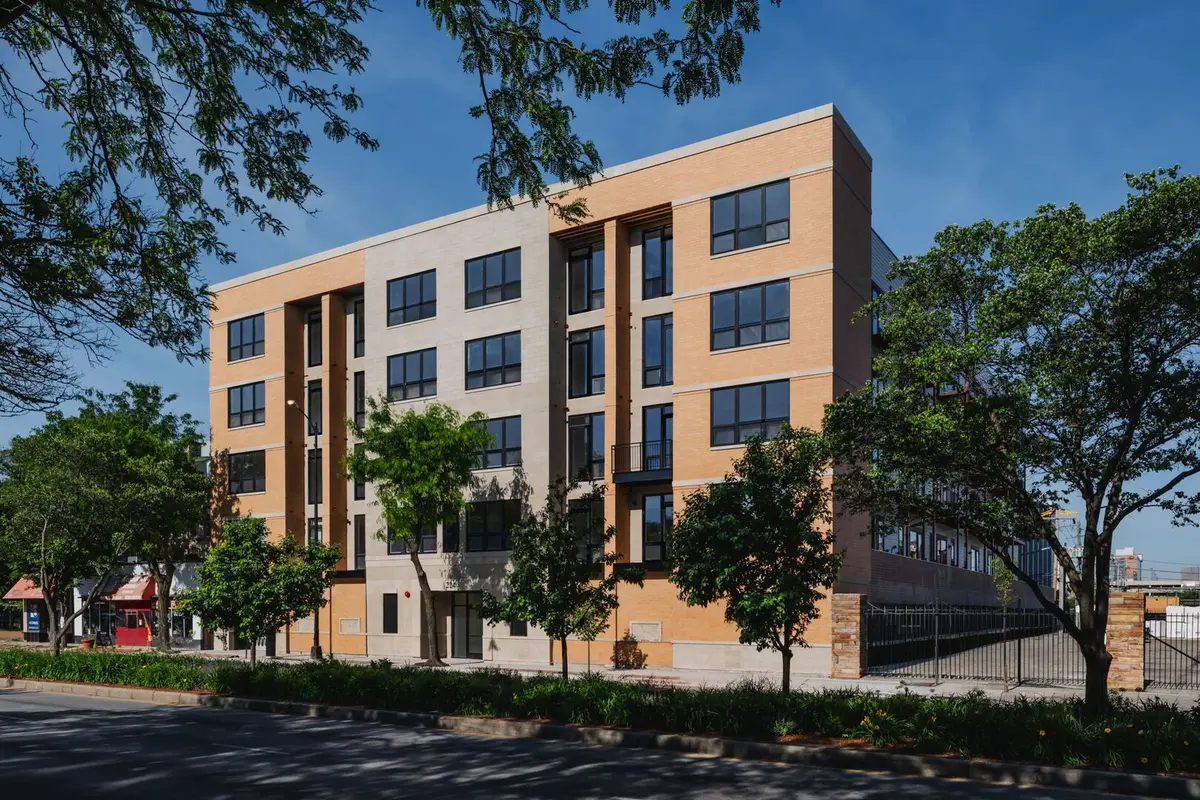 224 S Ashland Avenue