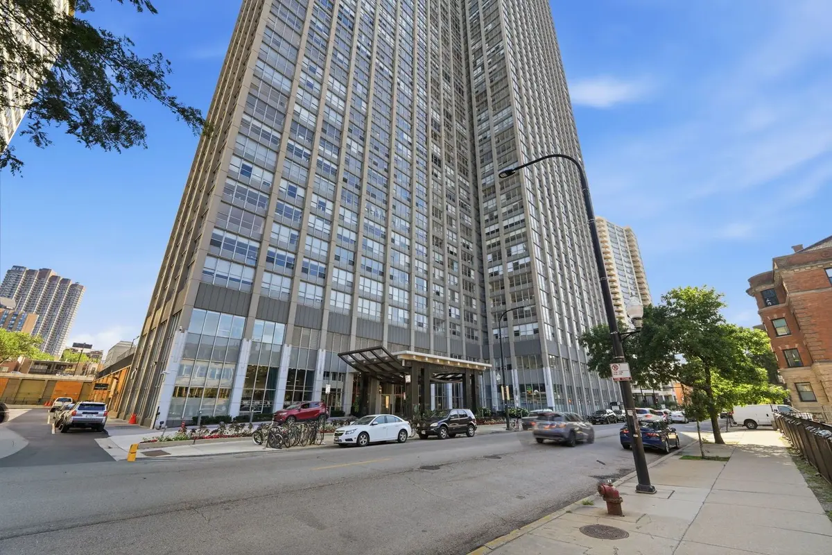 655 W Irving Park Road