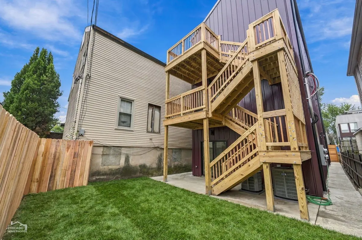 1118 W 19th Street