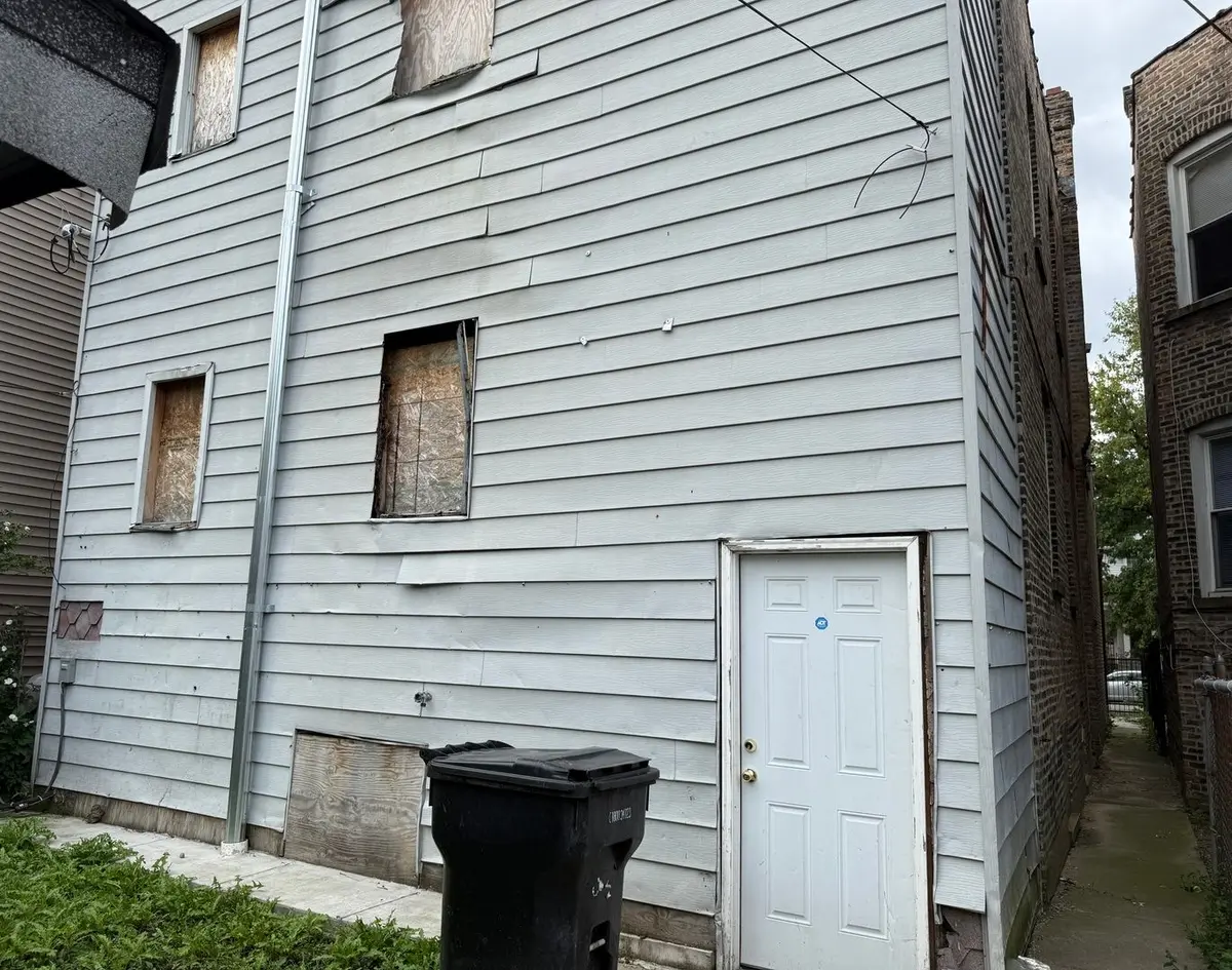 169 N Lockwood Avenue