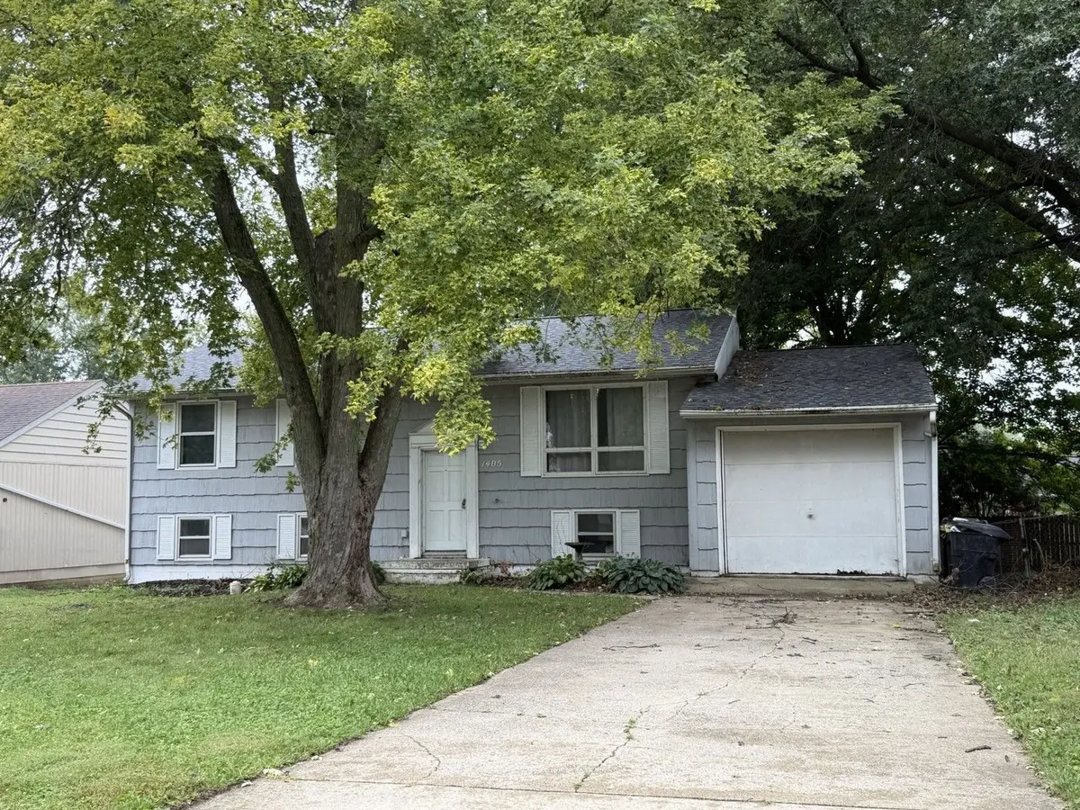 1405 Essex Court