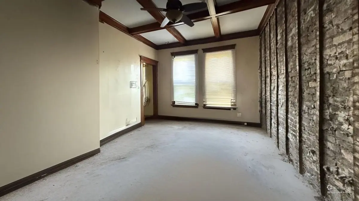 630 E 90th Place