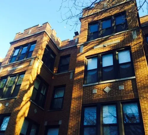 651 E 50th Place