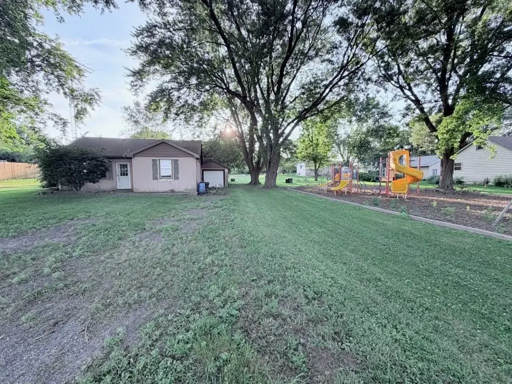 248 N 4000e Road