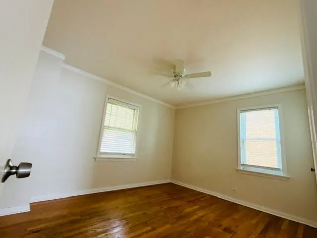 10551 S Kedzie Avenue