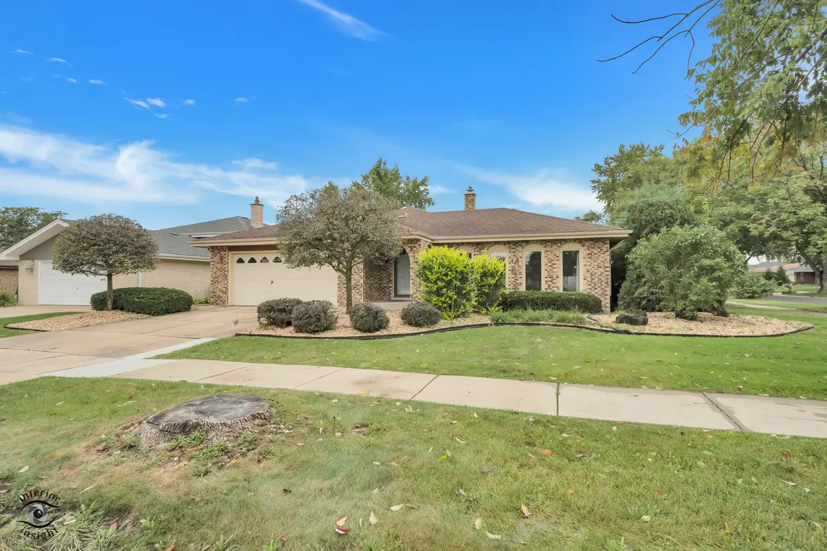 7530 Hemlock Drive