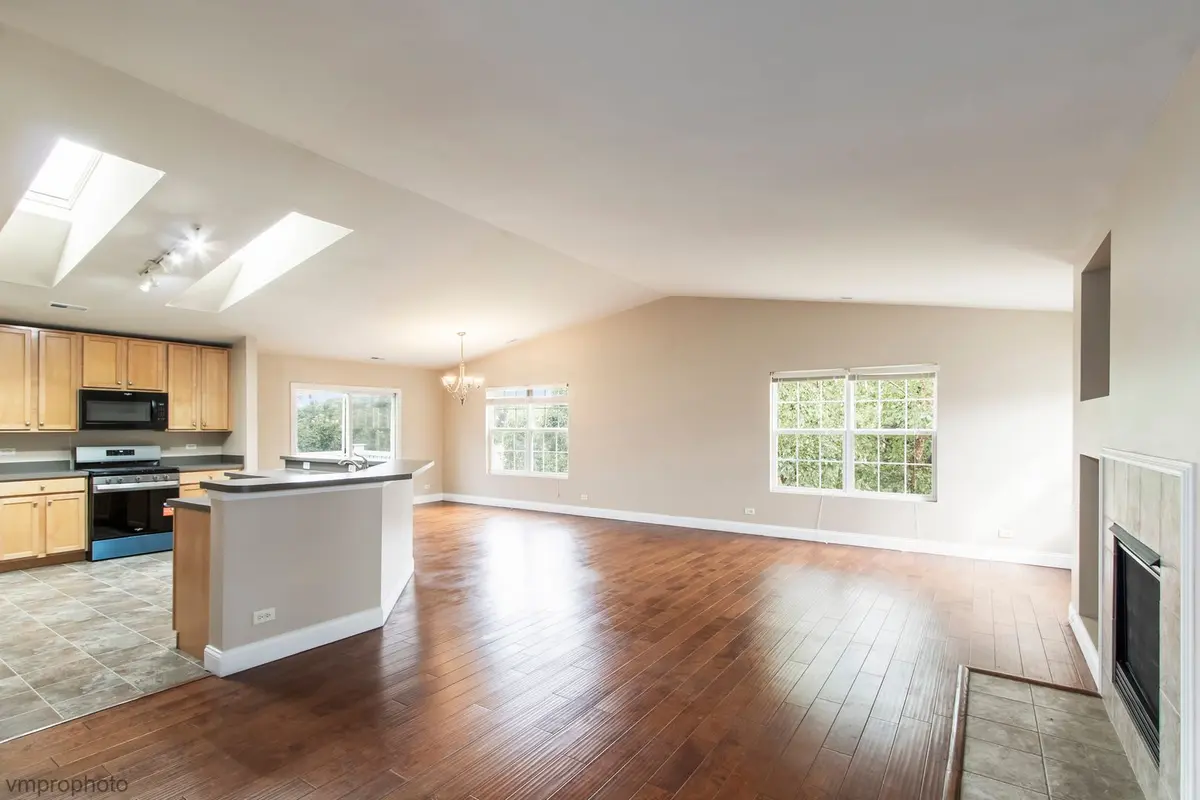 1582 Matthew Drive