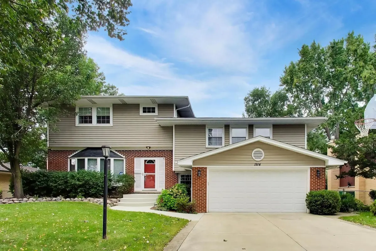 1914 N Burke Drive