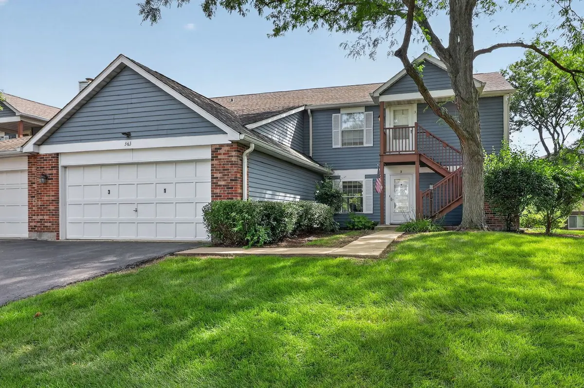363 Pembroke Lane