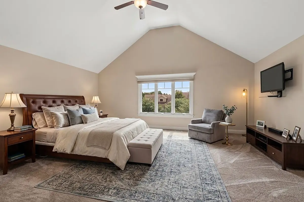 9362 Arrowhead Circle