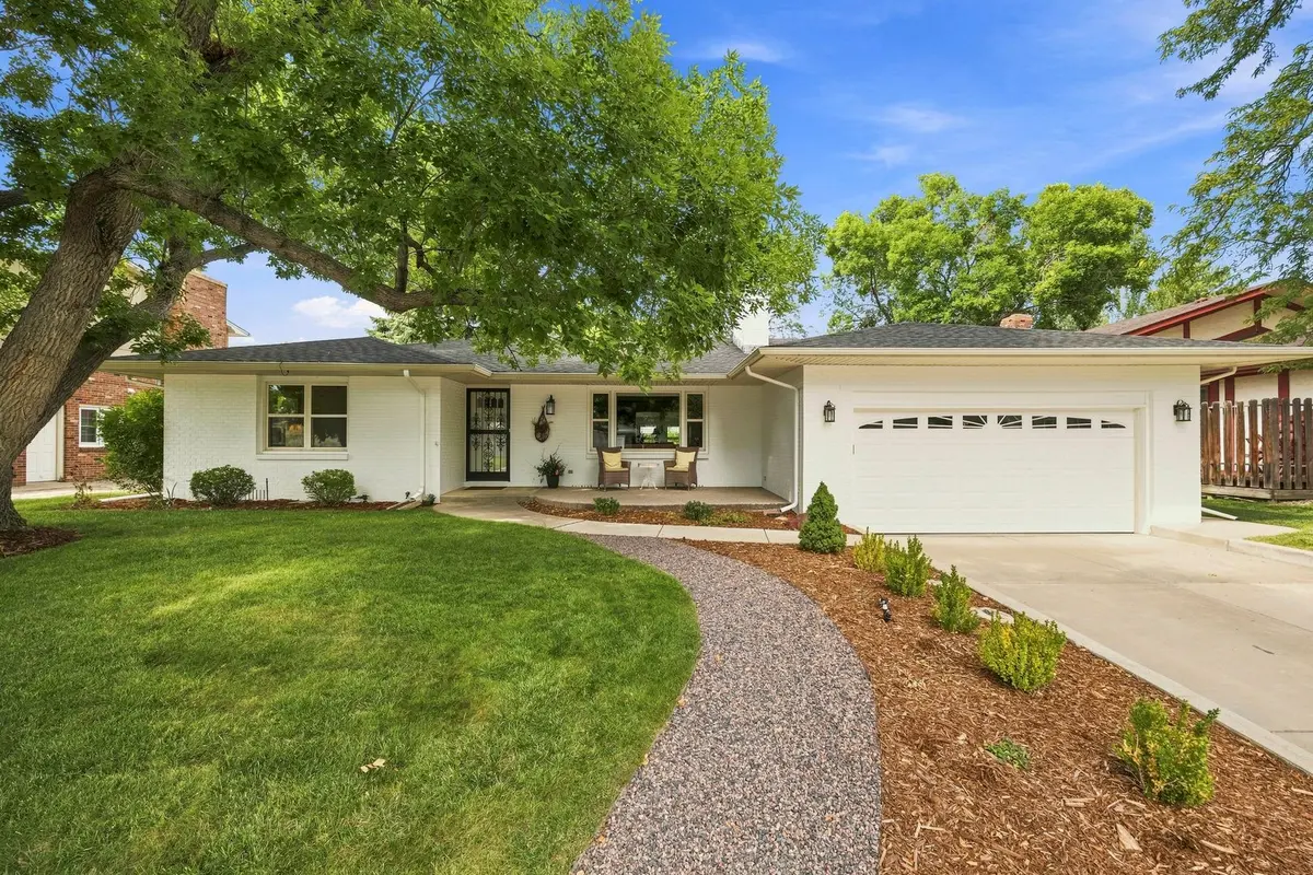 2921 Alamosa Court