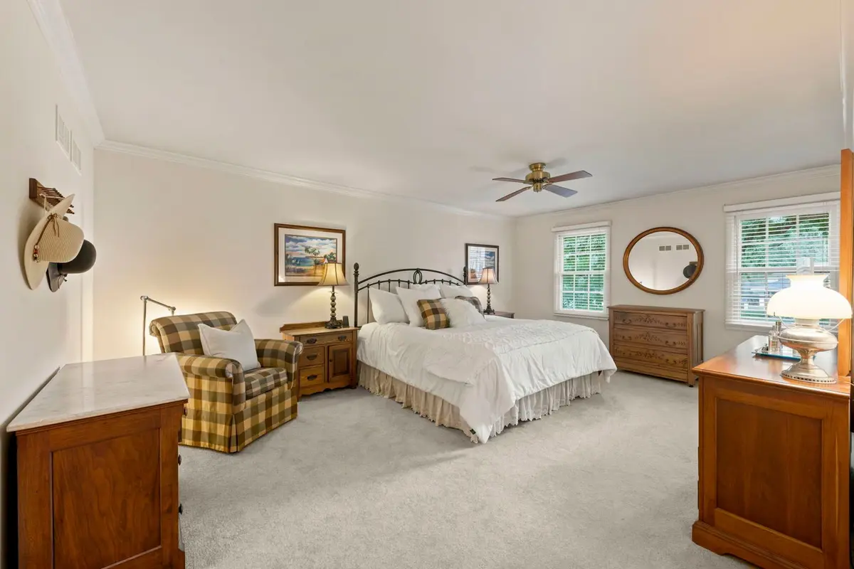 1245 Yorkshire Woods Court