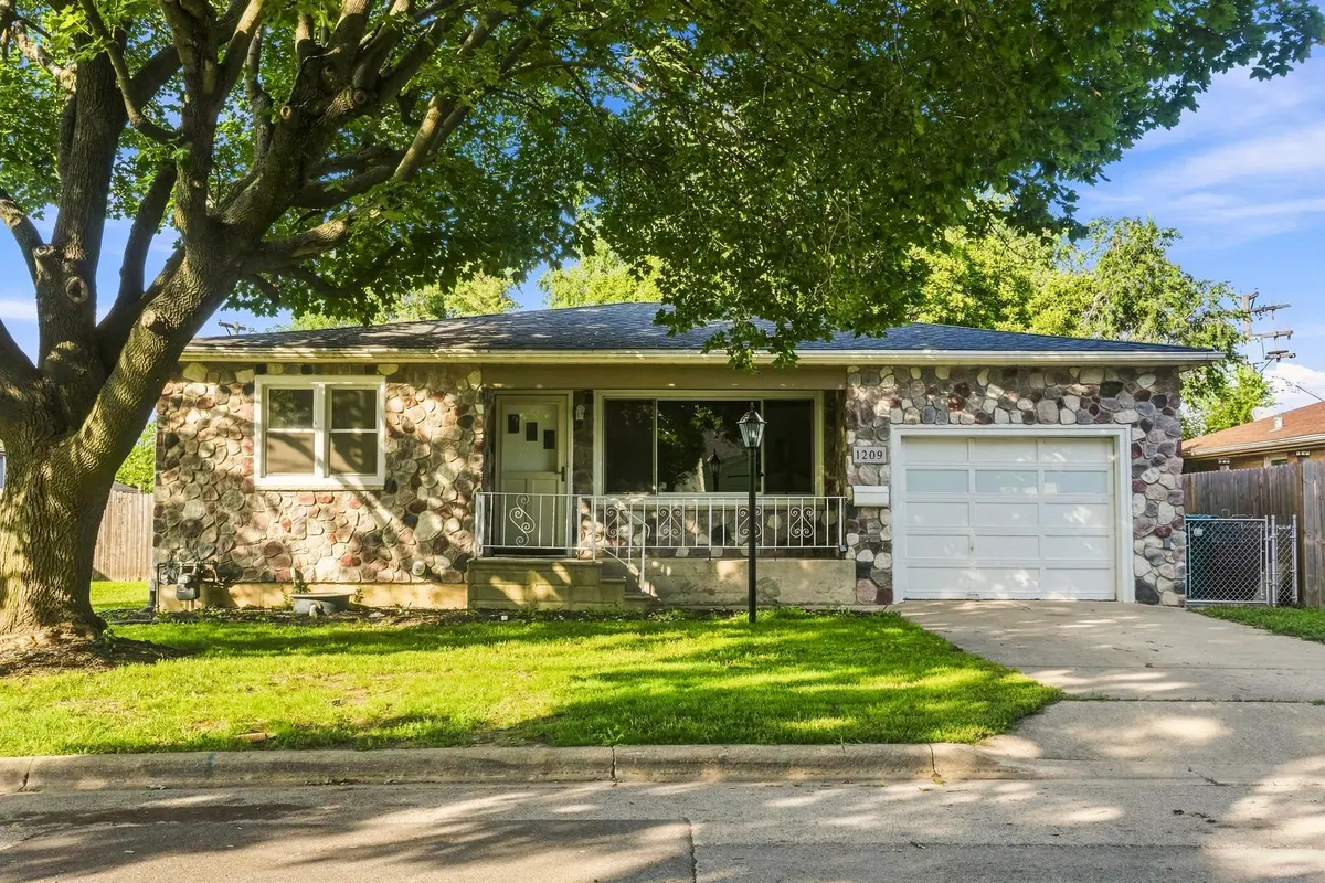 1209 Colorado Avenue