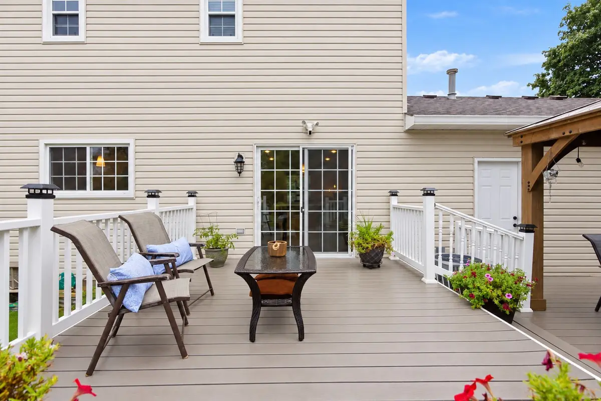 1209 River Oak Drive