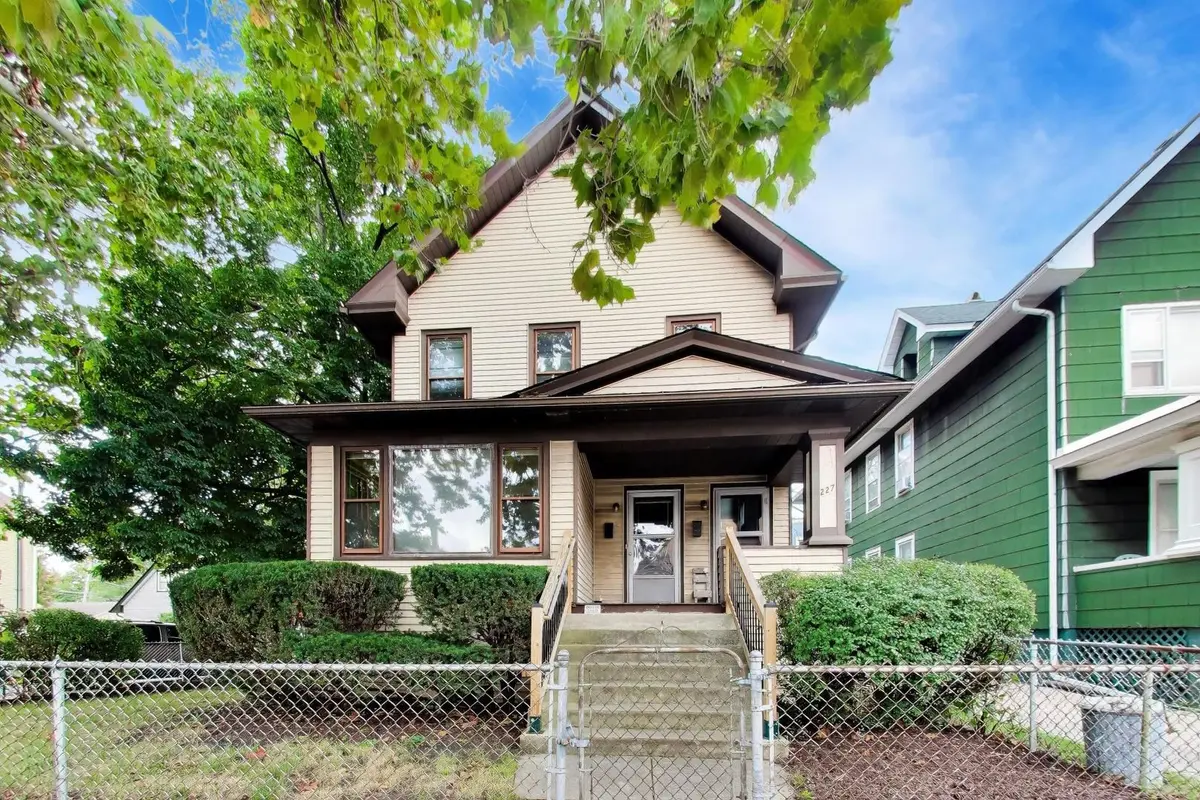 227 Circle Avenue