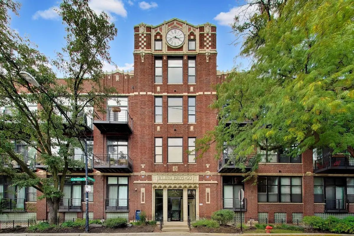 2300 W Wabansia Avenue