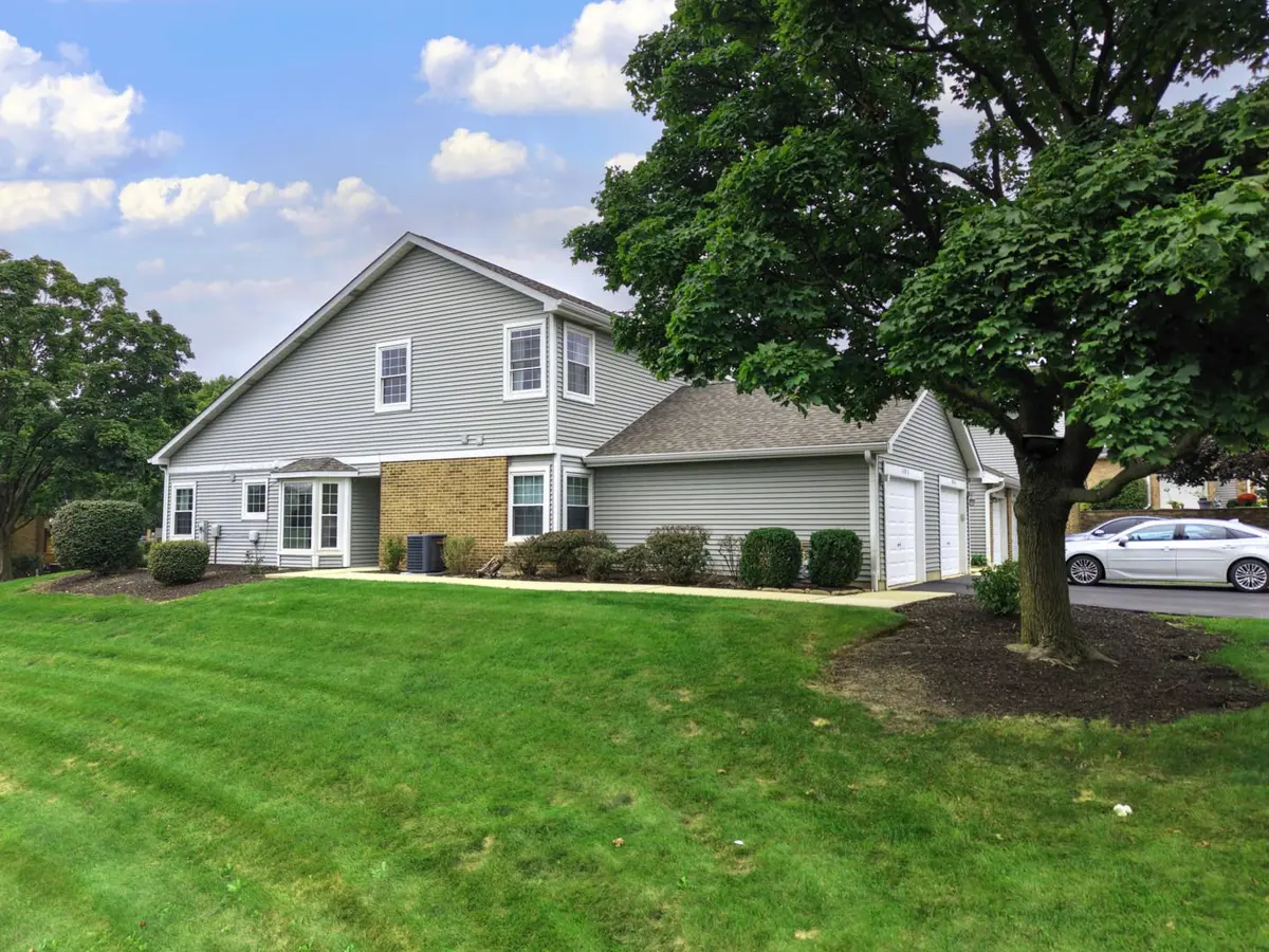 8320 Highpoint Circle