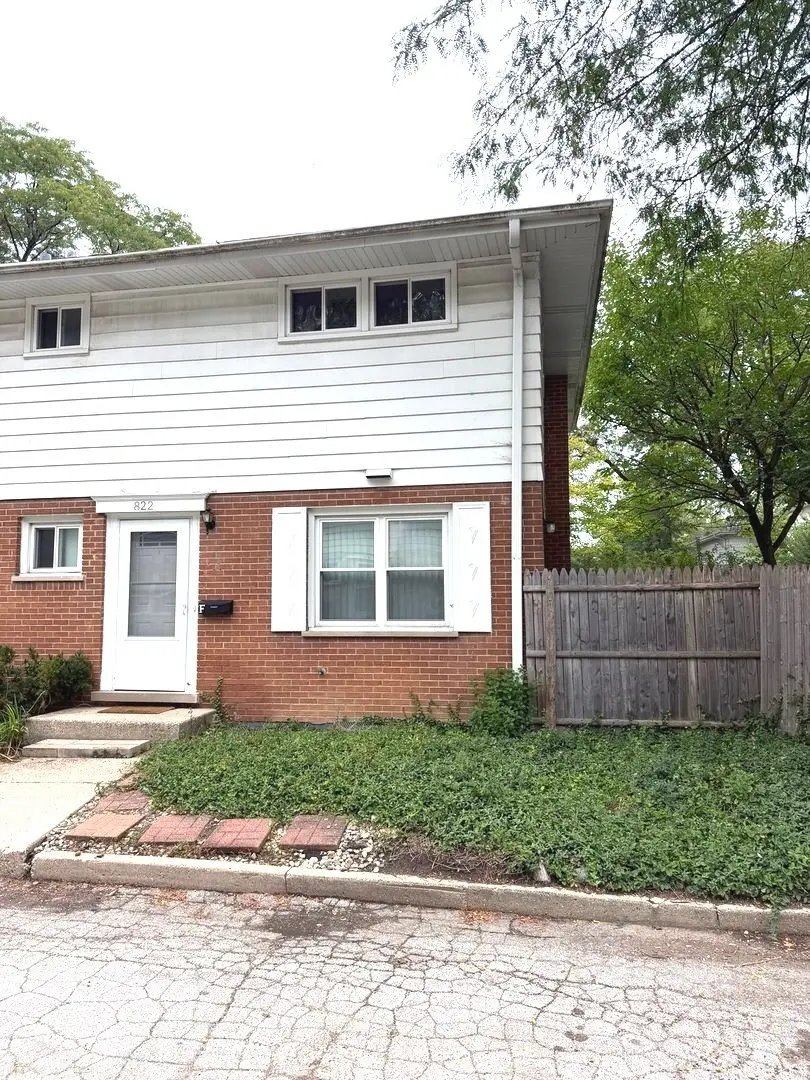 822 SKOKIE Boulevard